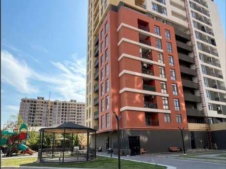 3-комнатная квартира, 127 м², Qarayev City: 307 000 ₼ 2