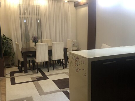 3-room apartment for rent, 80 m², İnşaatçılar: 750 ₼/mo 3