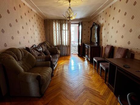 2 otaq · 70 m²