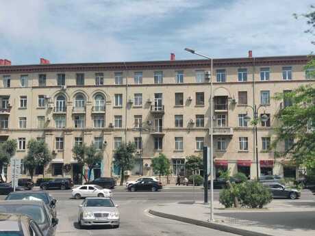 Объявление №6499387 - Баку, м. Низами, 2-комн., 64 м², 3/6 этаж