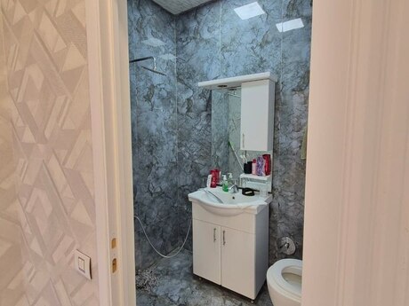 Продаётся 2-комнатная квартира в старом фонде, Nizami, 64 м², 205 000 AZN, фото 5 / 12