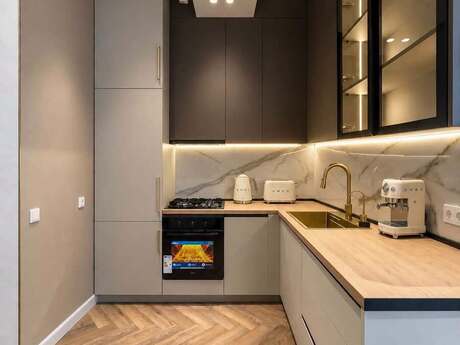 2-комн. · 85 m² · 12/18 этаж, Renessans Palace