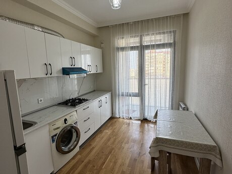 Аренда: 3-комнатная квартира, 100 м², Memar Əcəmi: 850 ₼/мес 3
