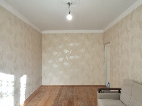 Azadlıq Prospektidə 2 otaqlı köhnə tikili mənzil satılır, 50 m², 126 000 AZN, şəkil 5 / 12