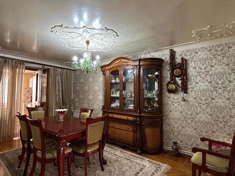 3 otaqlı mənzil, 80 m², 28 May: 235 000 ₼ 3
