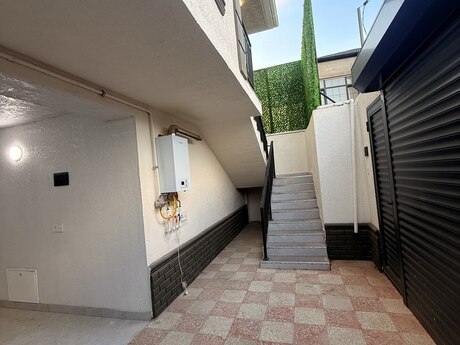 5 otaqlı həyət evi, 100 m², Binə: 99 000 ₼ 2