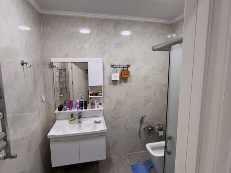2-room apartment for rent, 57 m², TAC Residence: 1 300 ₼/mo 5