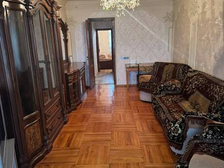 Elan №6499746 - Bakı, Azadlıq Prospekti m., 2 otaqlı, 80 m², 5/5 mərtəbə