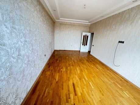 Azadlıq Prospektidə 2 otaqlı yeni tikili mənzil kirayə verilir, 78 m², 700 AZN/ay, şəkil 4 / 10