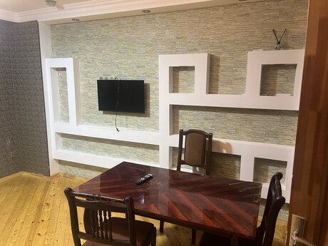 2-room apartment for rent, 70 m², Bakıxanov: 600 ₼/mo 3