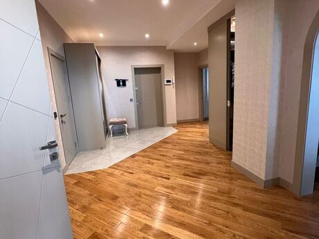 Продаётся 4-комнатная квартира в новостройке, Elmlər Akademiyası, 200 м², 610 000 AZN, фото 4 / 12