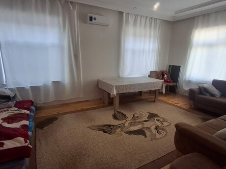 2 otaqlı ev, 80 m², Suraxanı, 450 AZN