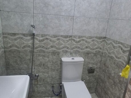 Yeni Suraxanıda 2 otaqlı həyət evi kirayə verilir, 80 m², 450 AZN/ay, şəkil 2 / 4