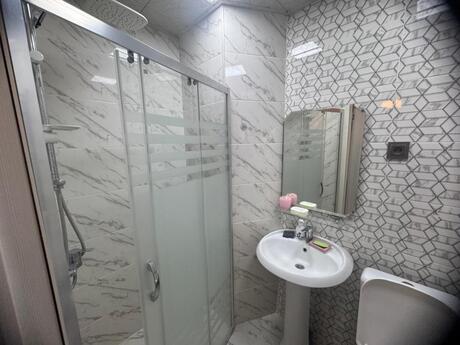 20 Yanvarda 2 otaqlı yeni tikili mənzil kirayə verilir, 55 m², 750 AZN/ay, şəkil 3 / 6