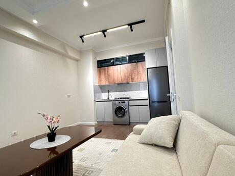 Elan №6499906 - Bakı, İnşaatçılar m., 2 otaqlı, 50 m², 13/14 mərtəbə