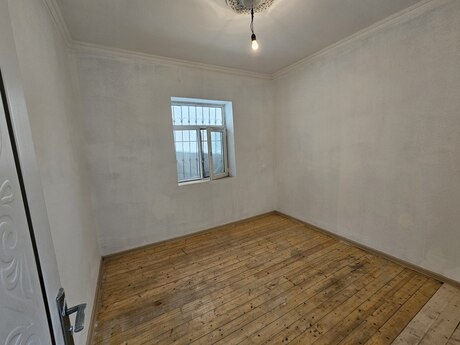 2-комнатный дом, 60 м², Binə: 42 000 ₼ 5