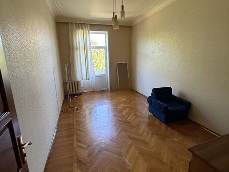 Kirayə 4 otaqlı mənzil, 100 m², Nəriman Nərimanov: 1 000 ₼/ay 5