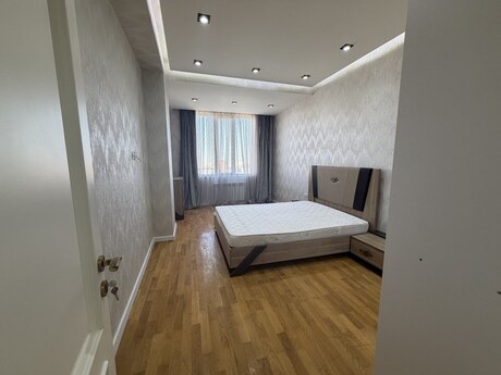 3 otaqlı mənzil, 128 m², Memar Əcəmi: 330 000 ₼ 4