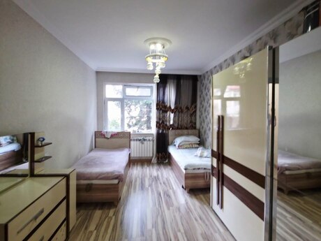 2-room old-build apartment for sale in Memar Əcəmi, 60 m², 153 000 AZN, photo 3 / 11