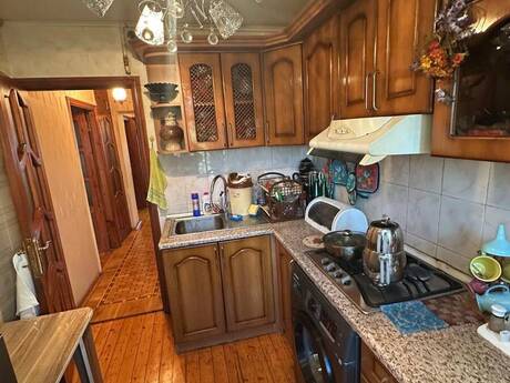 3-room old-build apartment for sale in Yasamal, 60 m², 221 000 AZN, photo 5 / 11