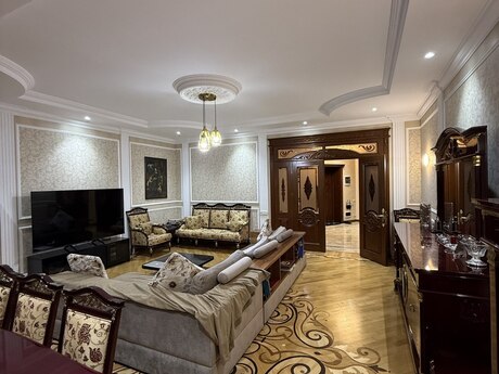 5-комнатная квартира, 250 м², Nəsimi: 710 000 ₼ 3