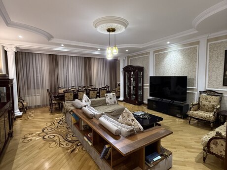 5-комнатная квартира, 250 м², Nəsimi: 710 000 ₼ 2