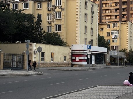 Объявление №6492234 - Баку, м. 28 мая, 2-комн., 60 м², 4/5 этаж