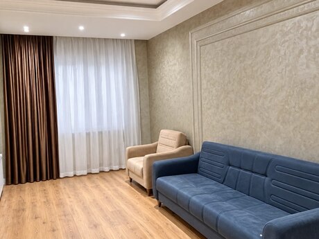 2-room apartment for rent, 85 m², Nizami: 1 200 ₼/mo 4