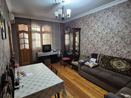 3 otaq · 55 m² · 3/5 mərtəbə, Dərnəgül
