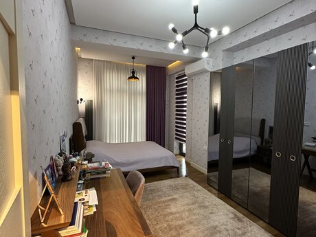 4-комнатная квартира, 159 м², Elmlər Akademiyası: 669 000 ₼ 5