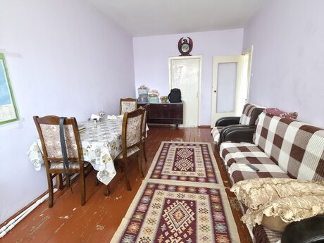 3 otaqlı mənzil, 80 m², Bakıxanov: 160 000 ₼ 2