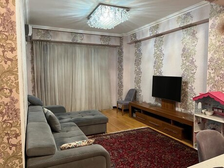 Elan №6500254 - Bakı, 20 Yanvar m., 2 otaqlı, 70 m², 5/19 mərtəbə