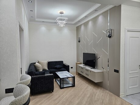 Аренда: 2-комнатная квартира, 80 м², İçəri Şəhər: 1 400 ₼/мес 2