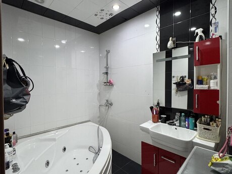 2 otaqlı mənzil, 80 m², 8-ci mikrorayon: 238 000 ₼ 3