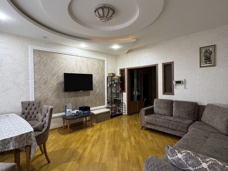 2 otaqlı mənzil, 80 m², 8-ci mikrorayon: 238 000 ₼ 2