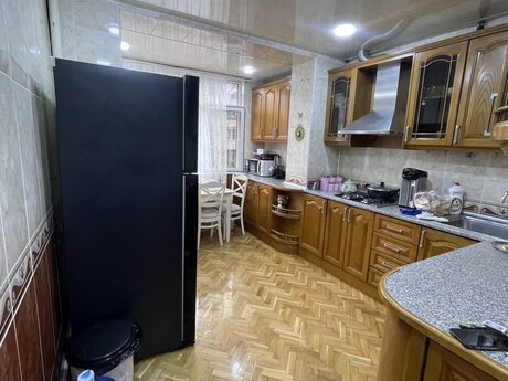 3-room apartment, 105 m², Nəsimi: 265 000 ₼ 5