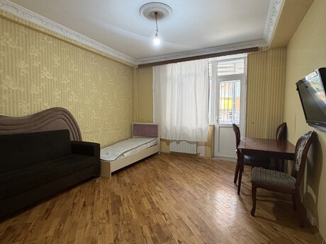 Объявление №6500406 - Баку, пос. Масазыр, 2-комн., 62 м², 1/6 этаж