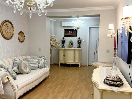 5-комнатная квартира, 130 м², İnşaatçılar: 250 000 ₼ 4