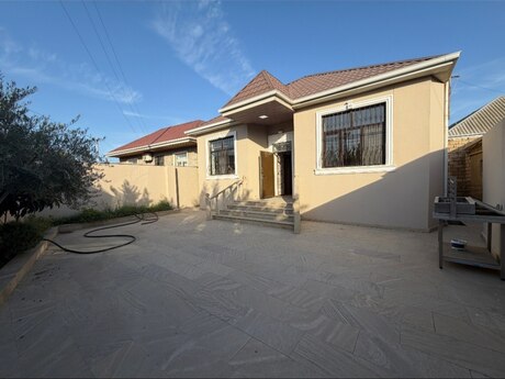 4-комн. · 90 m², Binəqədi