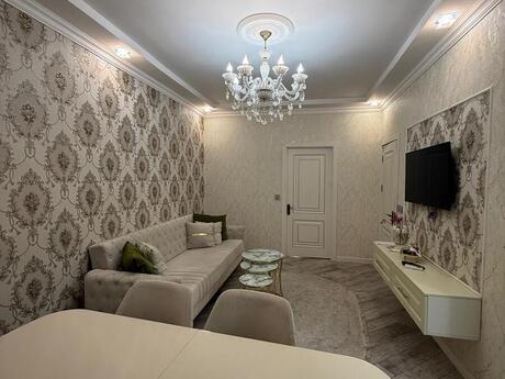 2-комнатная квартира, 55 м², Memar Əcəmi: 145 000 ₼ 2