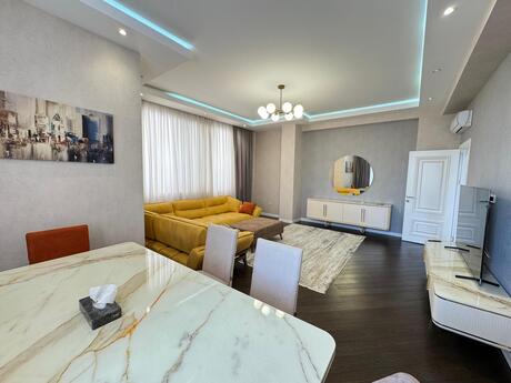 Kirayə 3 otaqlı mənzil, 126 m², Nizami: 2 200 ₼/ay 3
