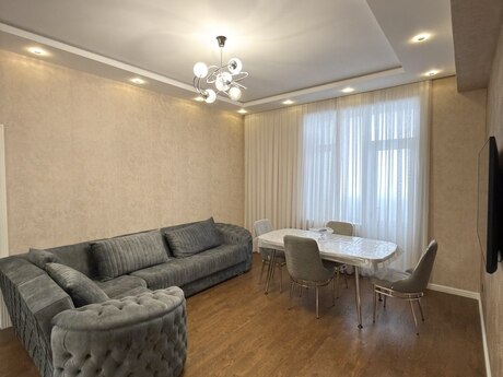 2-room apartment for rent, 80 m², Badamdar: 1 000 ₼/mo 5