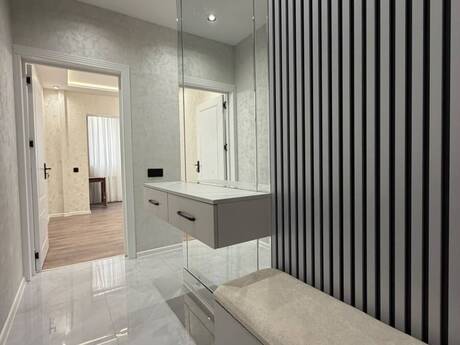 Elan №6500587 - Bakı, Xalqlar Dostluğu m., 2 otaqlı, 45 m², 2/9 mərtəbə