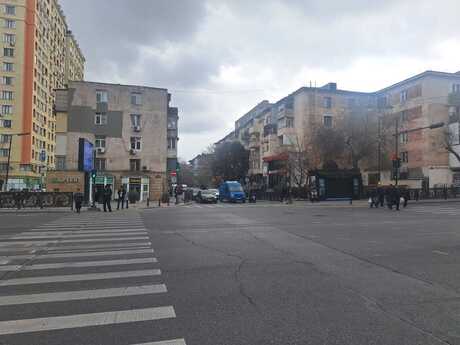 Объявление №6500616 - Баку, м. Элмляр Академиясы, 3-комн., 80 м²