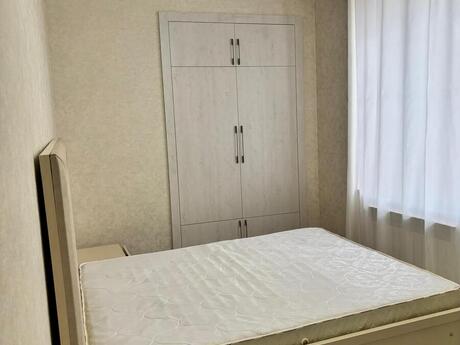 3 otaqlı mənzil, 165 m², Azadlıq Prospekti: 340 000 ₼ 5