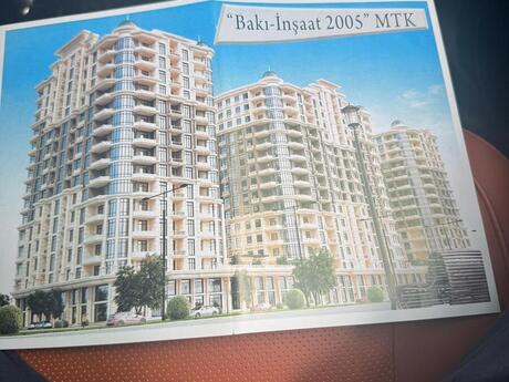 4-комнатная квартира, 180 м², Həzi Aslanov: 372 000 ₼ 4