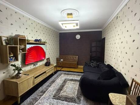 Объявление №6500681 - Баку, м. Нефтчиляр, 3-комн., 87 м², 2/9 этаж