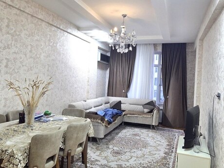 3-комнатная квартира, 104 м², Neftçilər: 248 500 ₼ 2