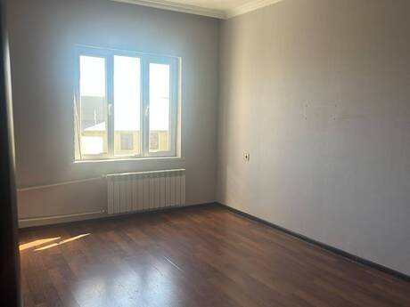 Kirayə 2 otaqlı mənzil, 65 m², İnşaatçılar: 550 ₼/ay 4