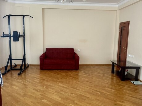 2-комн. · 105 m²